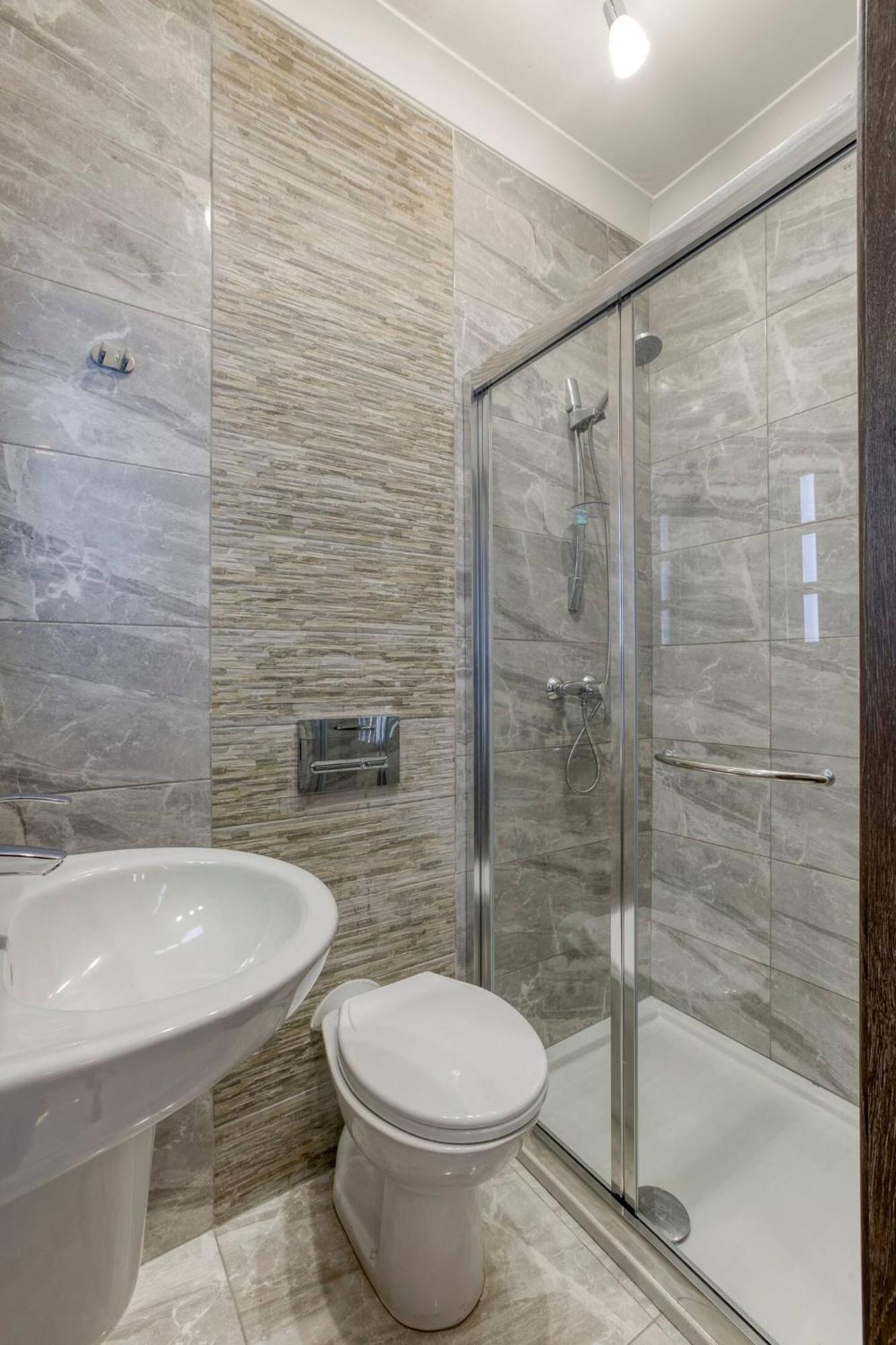 Penthouse, Seaview, Beautiful 2br 4 Lägenhet